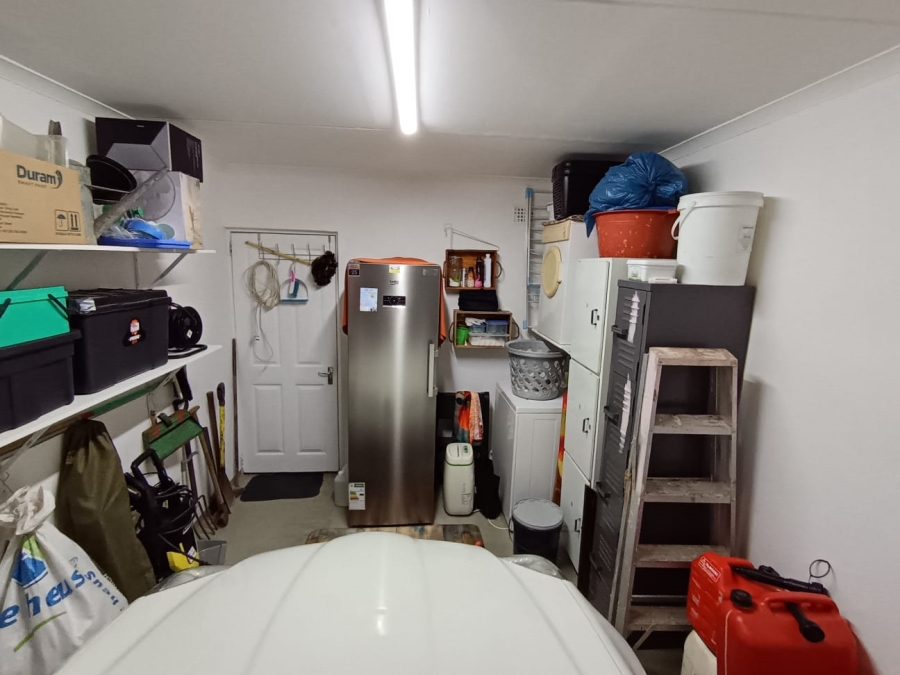 3 Bedroom Property for Sale in Heiderand Western Cape